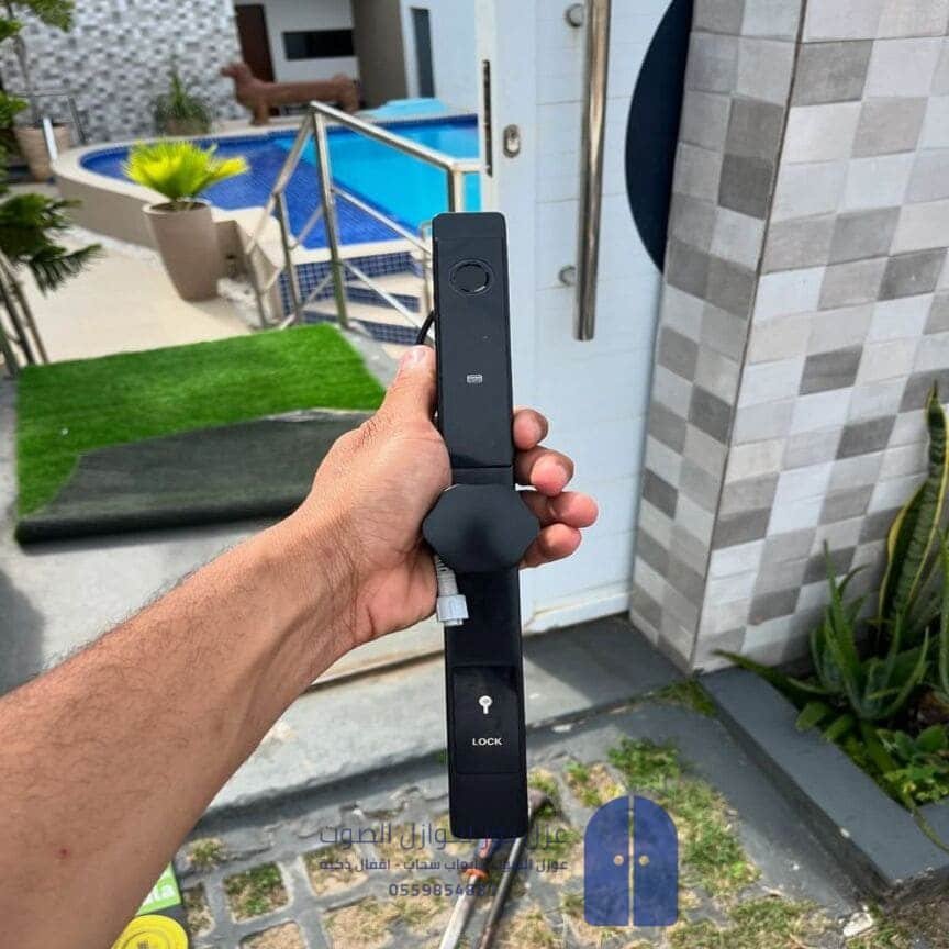 أفضل قفل باب ذكي