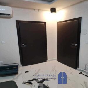 عازل صوت للباب مع التركيب الخبر